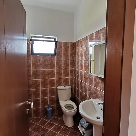 Bora Hotel *