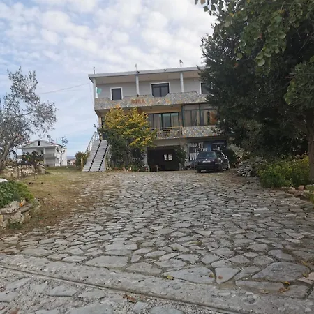 Hotel Bora